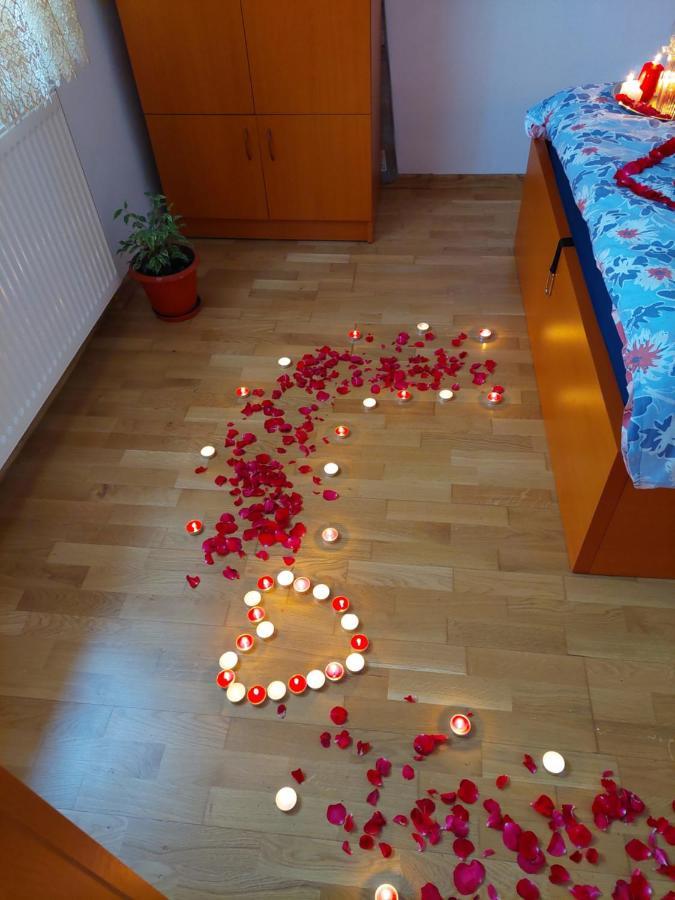 Apartament Ambrus سيفِسوارا المظهر الخارجي الصورة